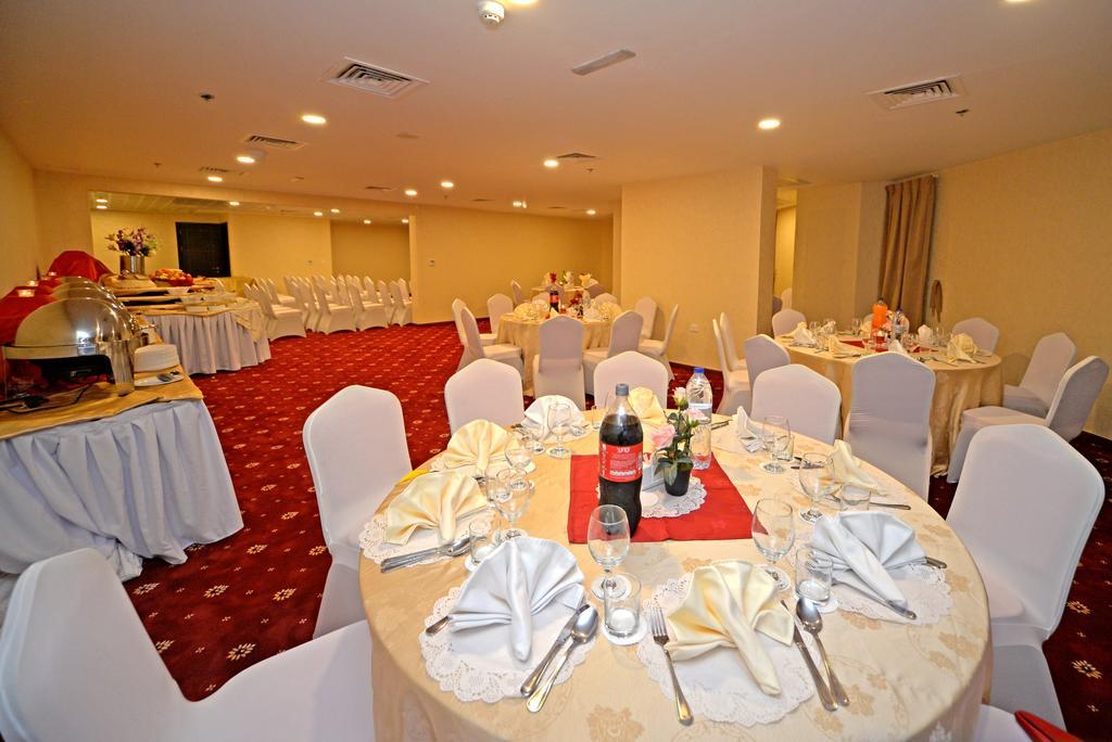 Alain Hotel Ajman Exterior foto